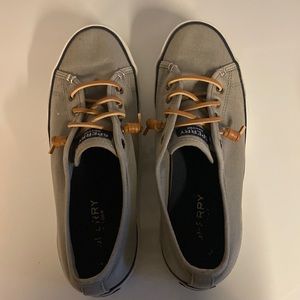 Sperry. Size 8.  Very good condition. Gray with tan leather laces.